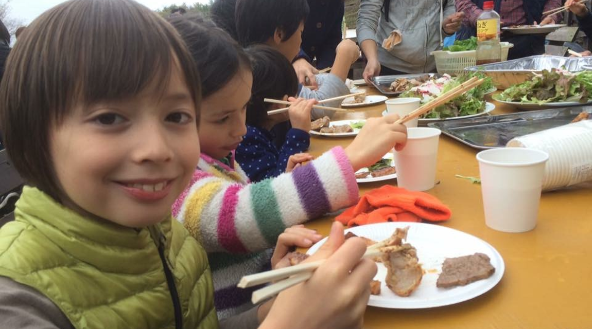 【千葉県木更津】とれたて旬野菜でBBQ！薪割り体験だってできちゃう！