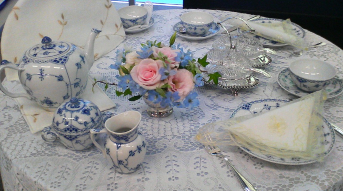 テーブルマナー